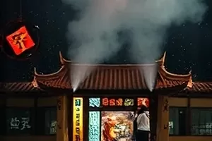《长夜取景框》十六集时间线卡片封面：剪辑软件轨道与刻度标尺